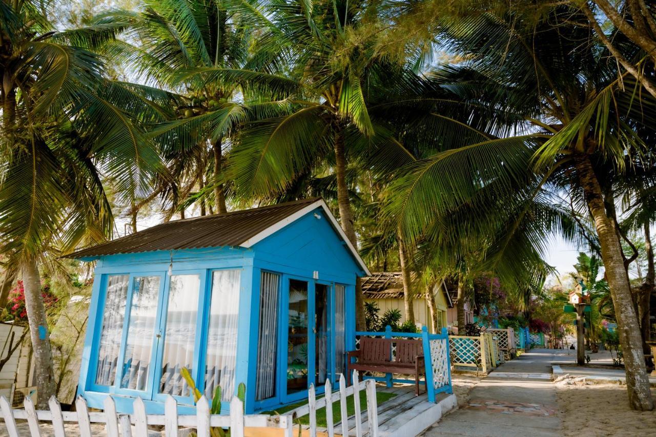 Coco Beachcamp La Gi Hotel Exterior photo